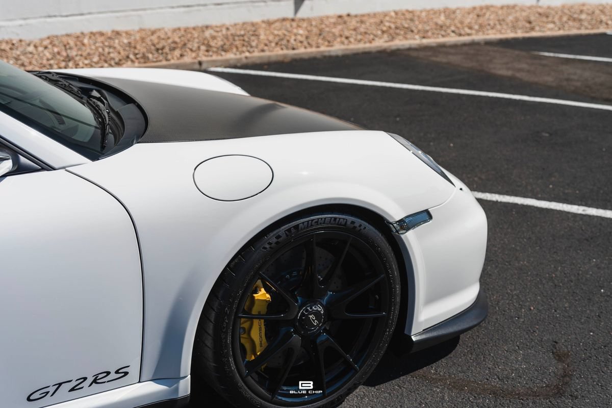 Used 2011 Porsche 911 GT2 RS RWD image 9