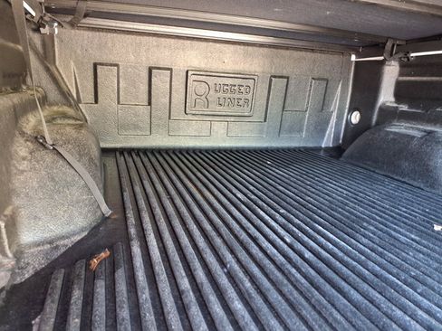 Used 2022 Chevrolet Colorado LT w/ LT Convenience Package AWD/4WD image 30