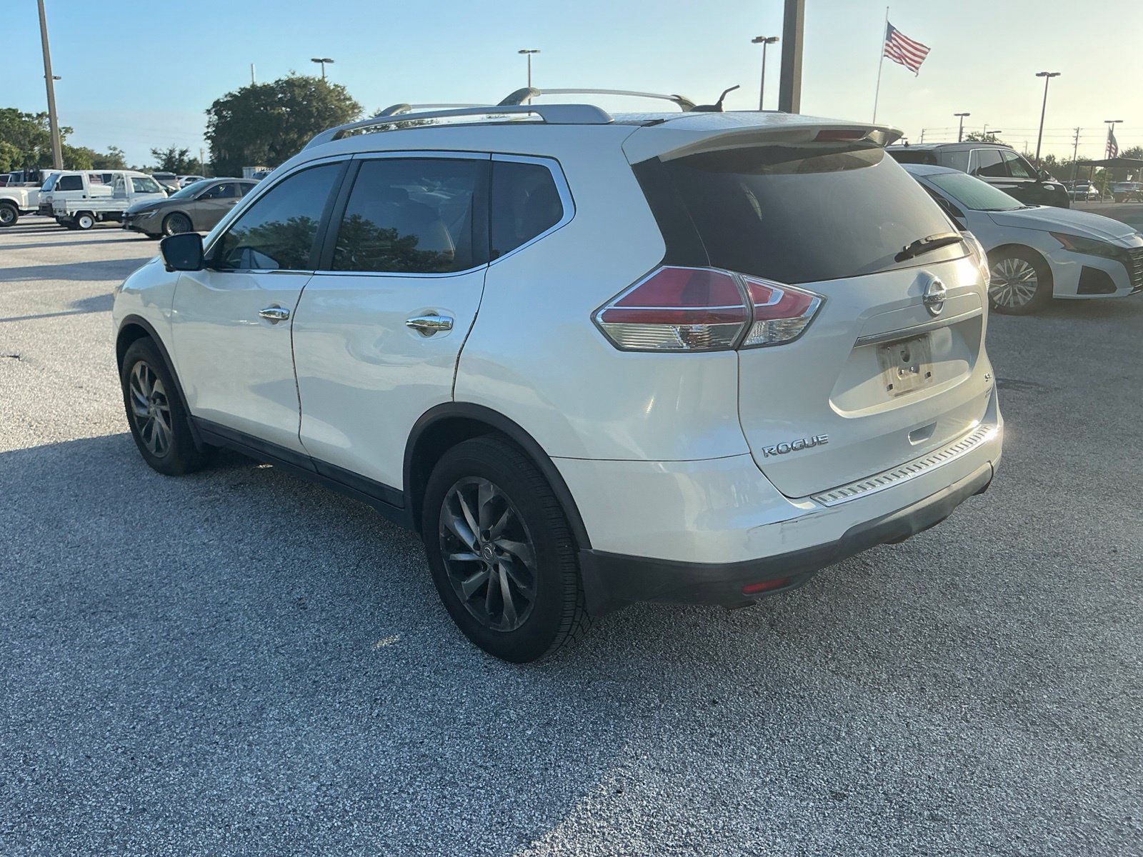 Used 2015 Nissan Rogue SL FWD image 6