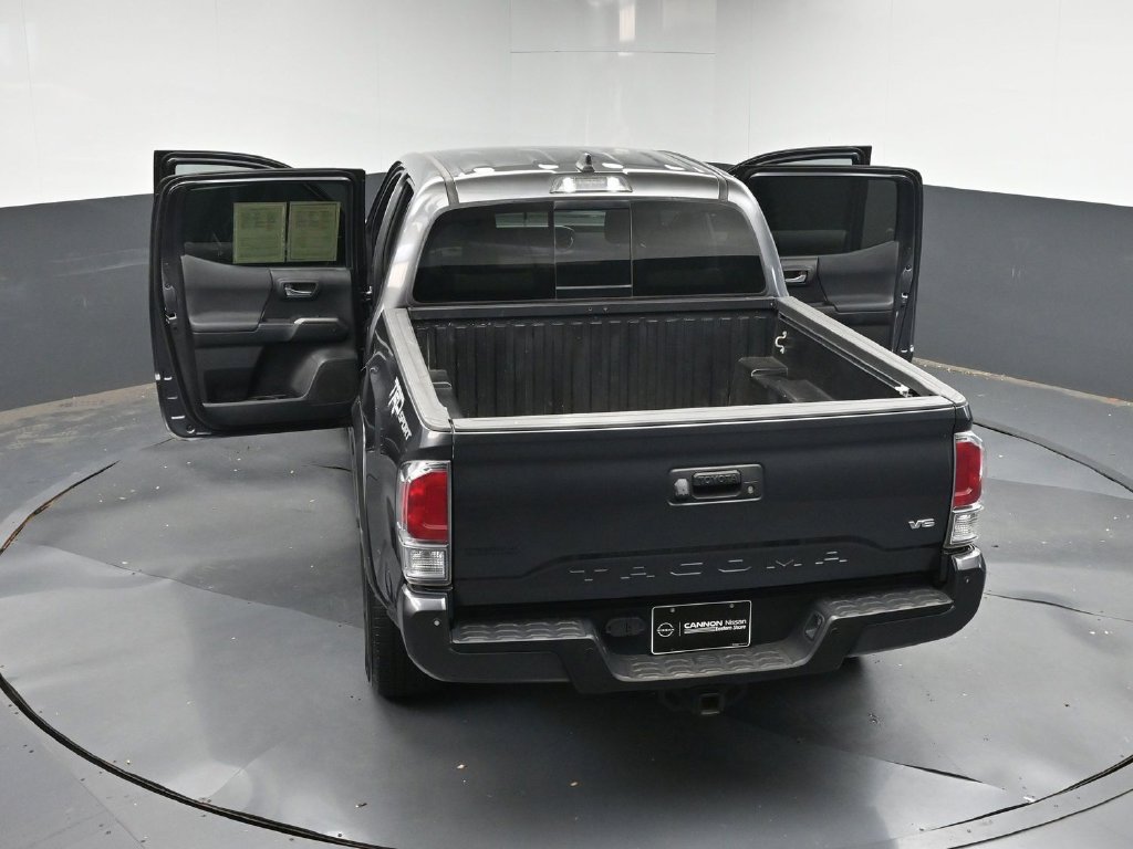 Used 2021 Toyota Tacoma TRD Sport w/ Technology Package RWD image 39