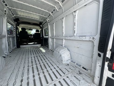 Used 2023 RAM ProMaster 3500 FWD image 38