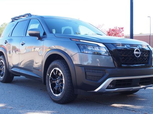 New 2025 Nissan Pathfinder Rock Creek image 1