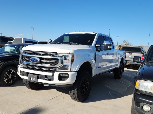 Used 2022 Ford F350 Platinum w/ Tremor Off-Road Package AWD/4WD image 4