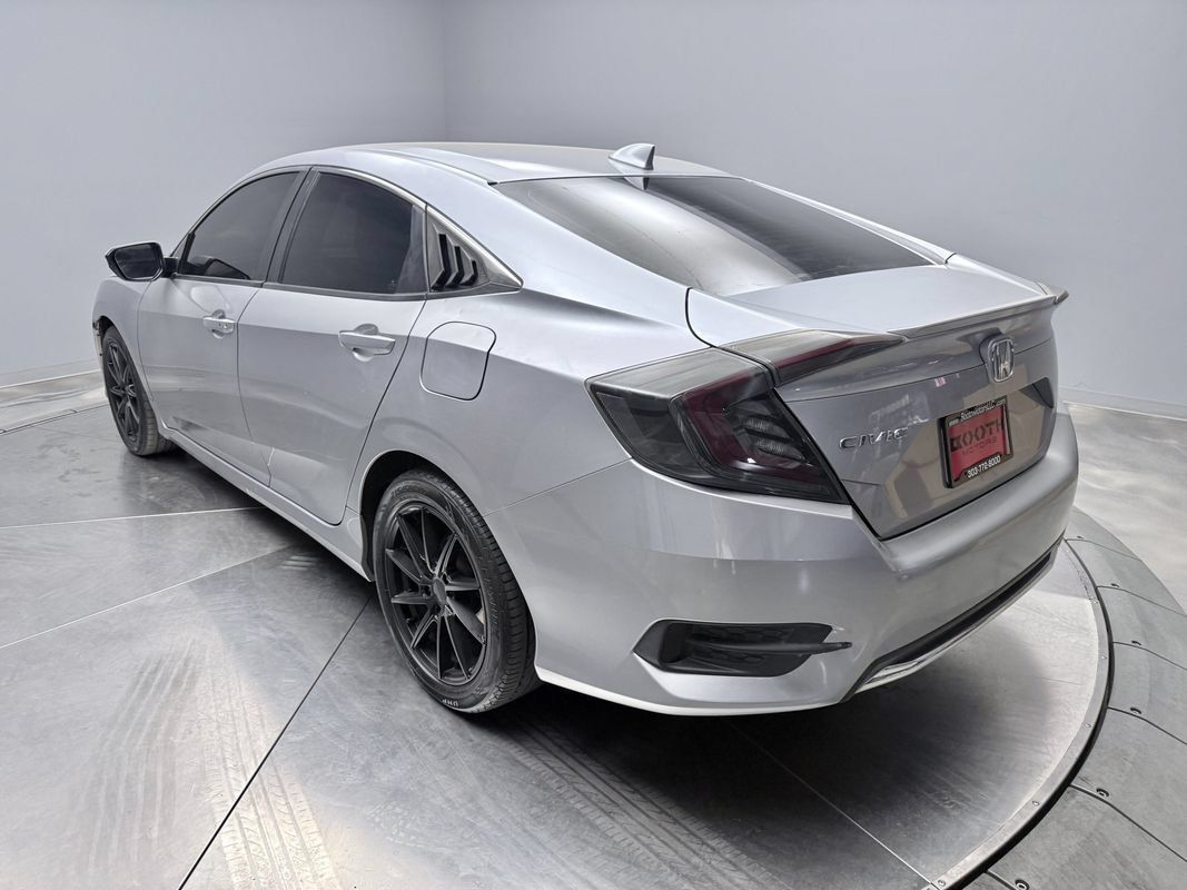 Used 2019 Honda Civic EX image 7