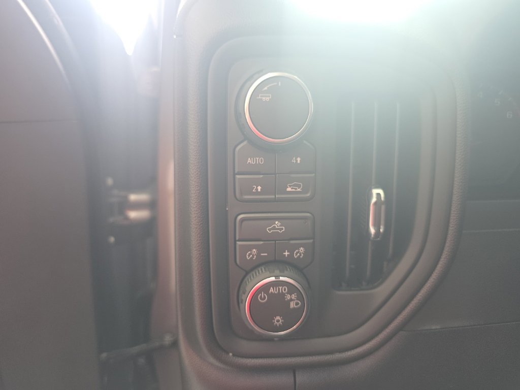 Used 2026 Chevrolet Silverado 1500 Custom w/ Turbomax Blackout Package AWD/4WD image 34