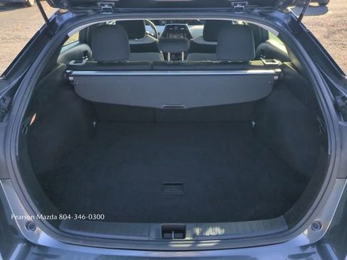 Used 2022 Toyota Prius LE image 14