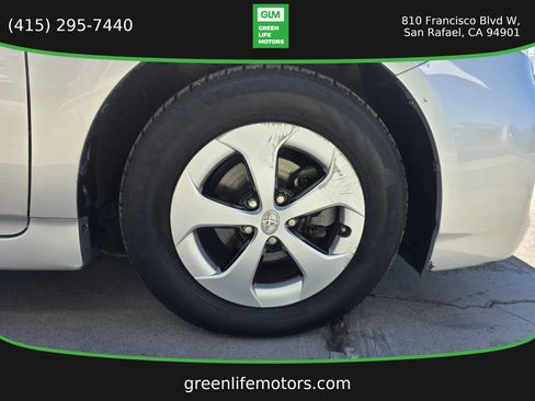 Used 2013 Toyota Prius Two FWD image 26