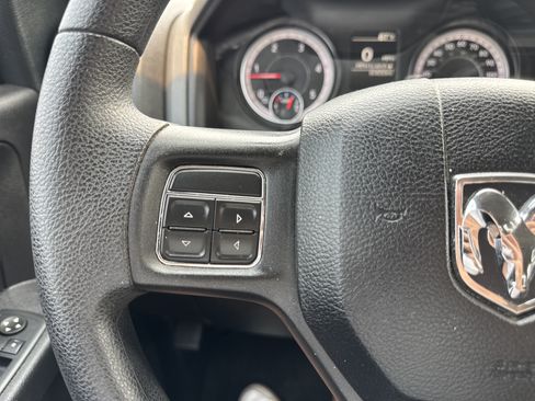 Used 2017 RAM 2500 Tradesman w/ Chrome Appearance Group AWD/4WD image 16