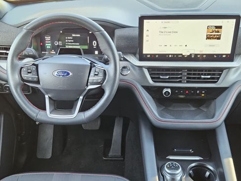 Used 2025 Ford Explorer ST-Line RWD image 24