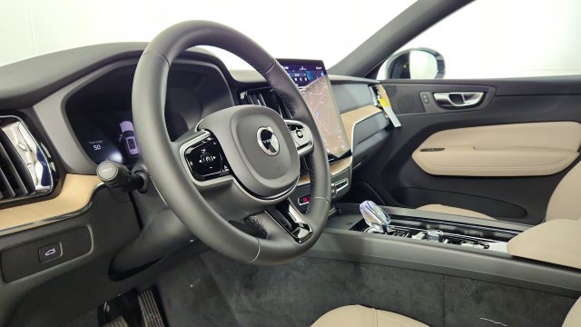 Used 2026 Volvo XC60 B5 Plus w/ Protection Package Premier AWD/4WD image 12