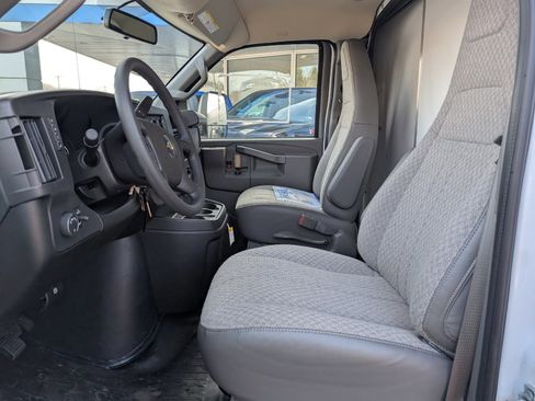 New 2024 Chevrolet Express 3500 1WT w/ Power Convenience Package image 13