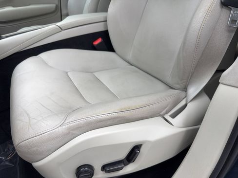 Used 2022 Volvo XC90 T5 Momentum w/ Climate Package FWD image 36