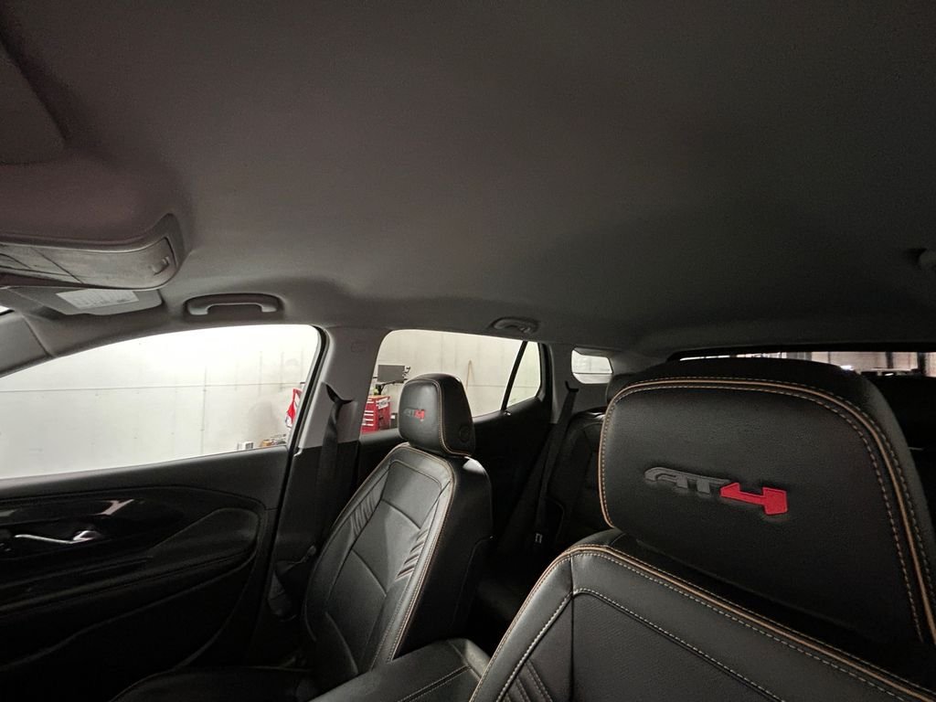 Used 2024 GMC Terrain AT4 w/ Tech Package AWD/4WD image 25