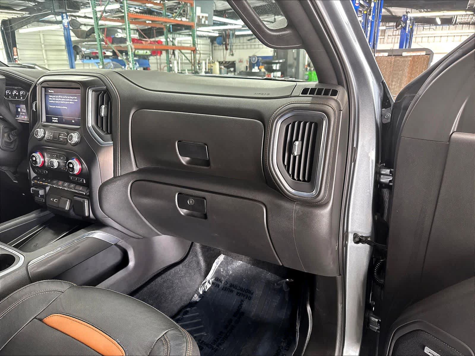 Used 2021 GMC Sierra 1500 AT4 w/ AT4 Preferred Package AWD/4WD image 30