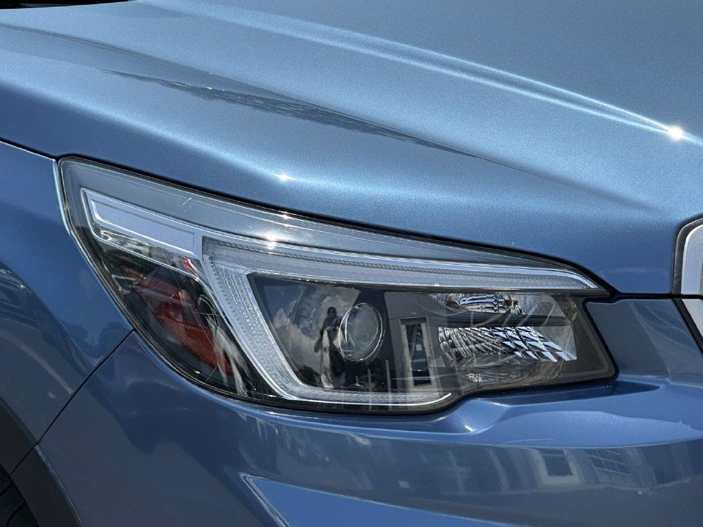 Used 2021 Subaru Forester Premium AWD/4WD image 7