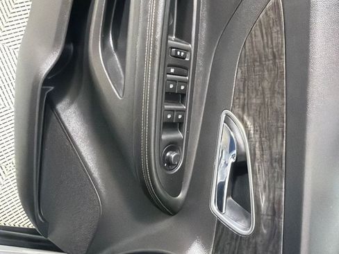 Used 2016 Buick Encore Leather FWD image 9