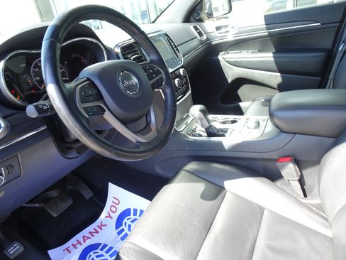 Used 2020 Jeep Grand Cherokee Limited image 12