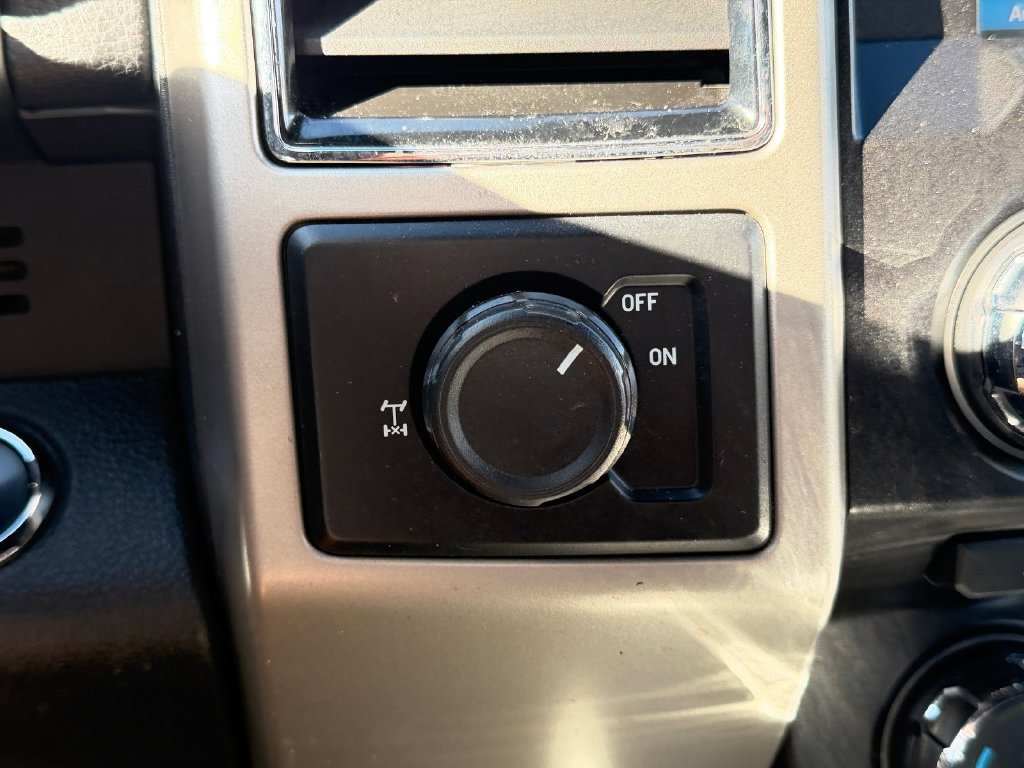Used 2018 Ford F150 Lariat RWD image 24