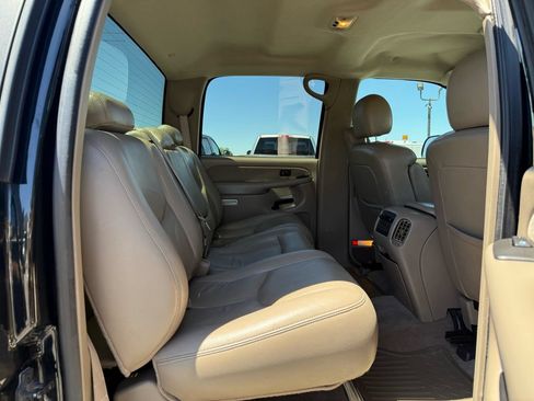 Used 2003 GMC Sierra 2500 SLT w/ SLT Preferred Equipment Group AWD/4WD image 33