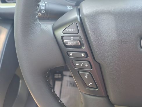 New 2026 Nissan Frontier SV w/ SV Convenience Package AWD/4WD image 18