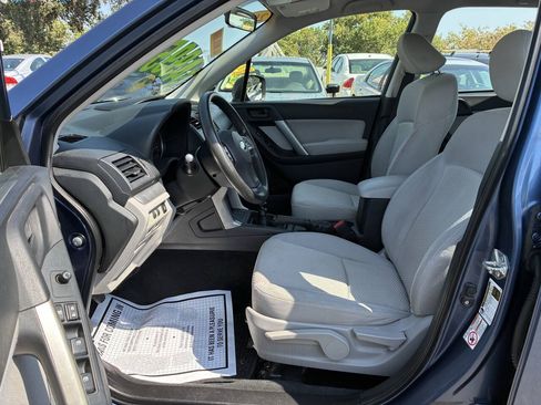 Used 2014 Subaru Forester 2.5i AWD/4WD image 3