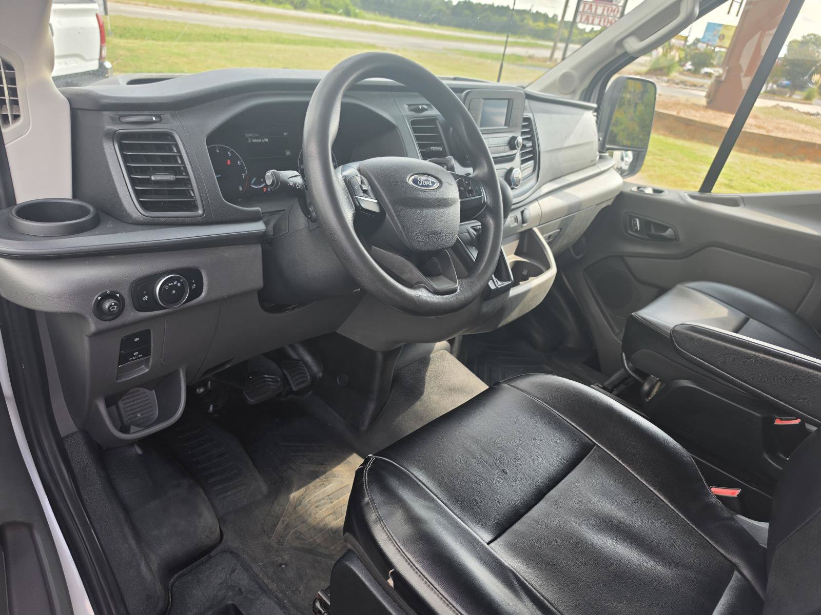 Used 2023 Ford Transit 250 Medium Roof w/ Load Area Protection Package RWD image 13