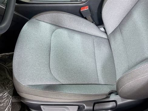 New 2025 Kia K4 LX image 18