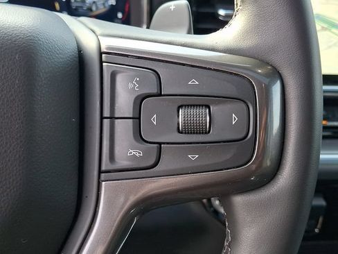 Used 2024 Chevrolet Silverado 1500 High Country w/ Technology Package AWD/4WD image 21