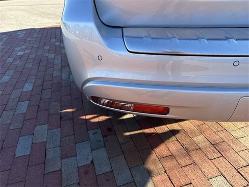 Used 2023 INFINITI QX80 Premium Select w/ Cargo Package image 9