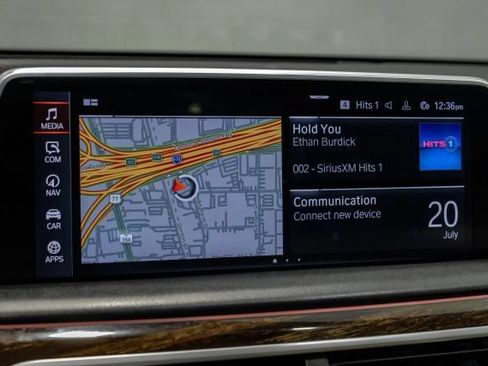 Used 2022 BMW 750i xDrive w/ Luxury Rear Seating Package AWD/4WD image 40