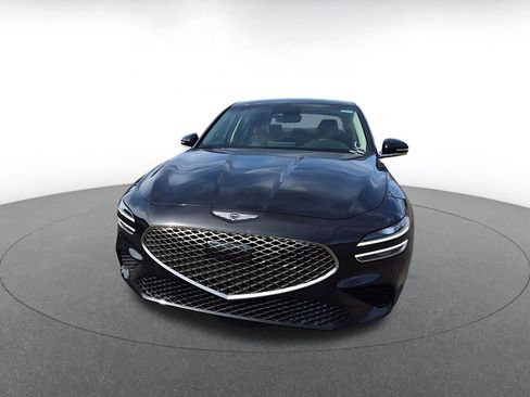 Used 2025 Genesis G70 2.5T image 2