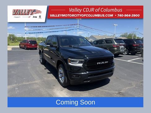 Used 2019 RAM 1500 Laramie AWD/4WD image 1
