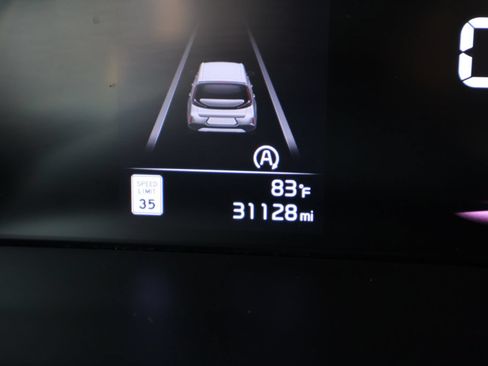 Used 2024 Kia Soul S FWD image 23