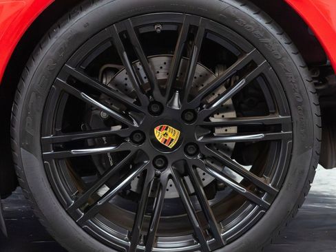 Used 2015 Porsche 911 Carrera image 37