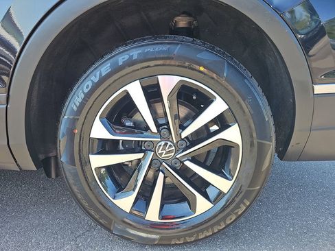 Used 2024 Volkswagen Tiguan S FWD image 36