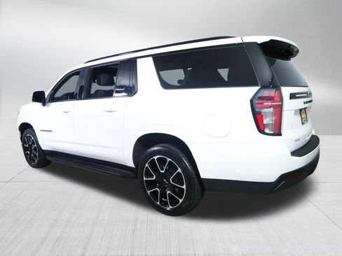 Used 2024 Chevrolet Suburban RST w/ Luxury Package AWD/4WD image 5