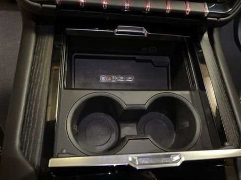 Used 2025 GMC Yukon XL AT4 Ultimate image 26