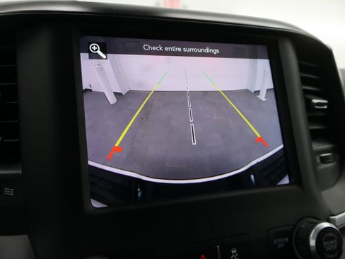 Used 2021 RAM 3500 Big Horn w/ Night Edition image 16