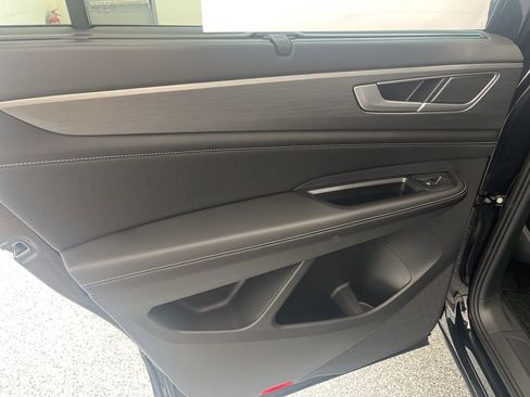 New 2026 Volkswagen Atlas Cross Sport SE AWD/4WD image 30