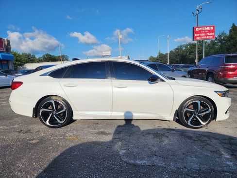 Used 2021 Honda Accord Sport image 8