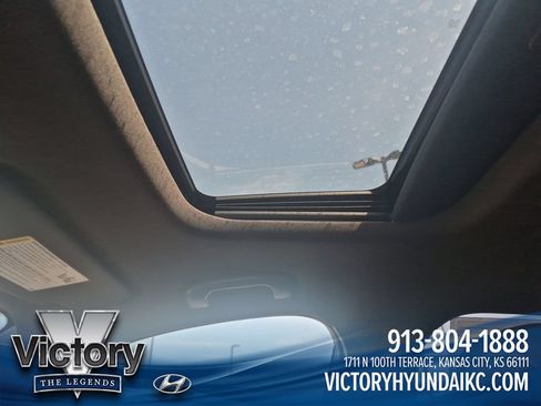 Used 2024 Buick Envista Sport Touring w/ Convenience I Package FWD image 21