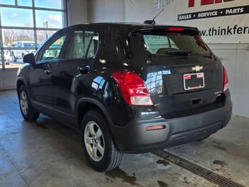 Used 2016 Chevrolet Trax LS image 3