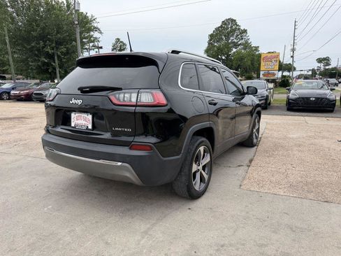 Used 2020 Jeep Cherokee Limited FWD image 5