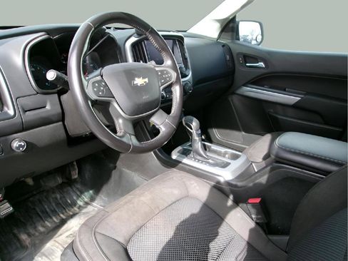 Used 2022 Chevrolet Colorado LT w/ Fleet Safety Package image 11