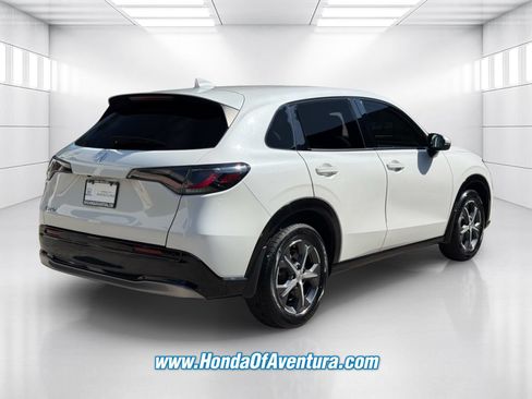 Certified 2024 Honda HR-V EX-L image 5