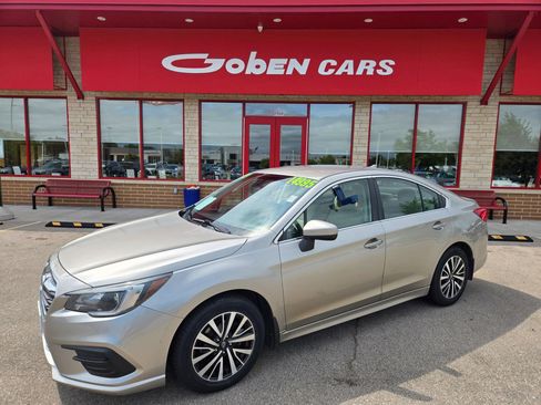 Used 2019 Subaru Legacy 2.5i Premium AWD/4WD image 1