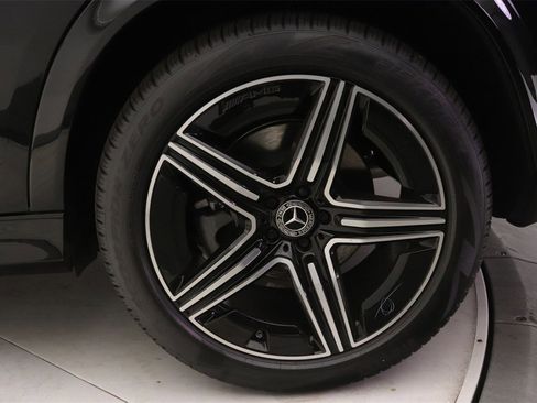 New 2026 Mercedes-Benz GLE 450 4MATIC image 13