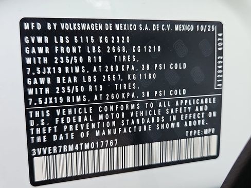 New 2026 Volkswagen Tiguan SE image 15