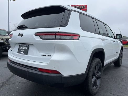 New 2025 Jeep Grand Cherokee L Limited w/ Black Appearance Package image 45