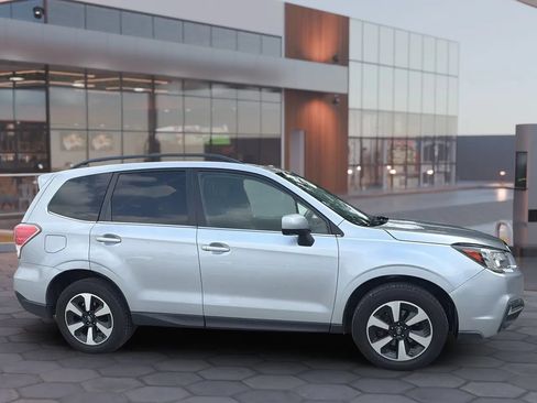 Used 2018 Subaru Forester 2.5i Limited AWD/4WD image 17